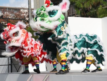 ガラシャ祭神戸華僑総会舞獅隊の様子の写真（その1）