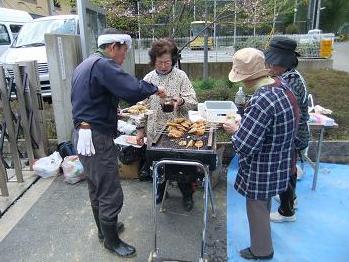 筍料理の様子