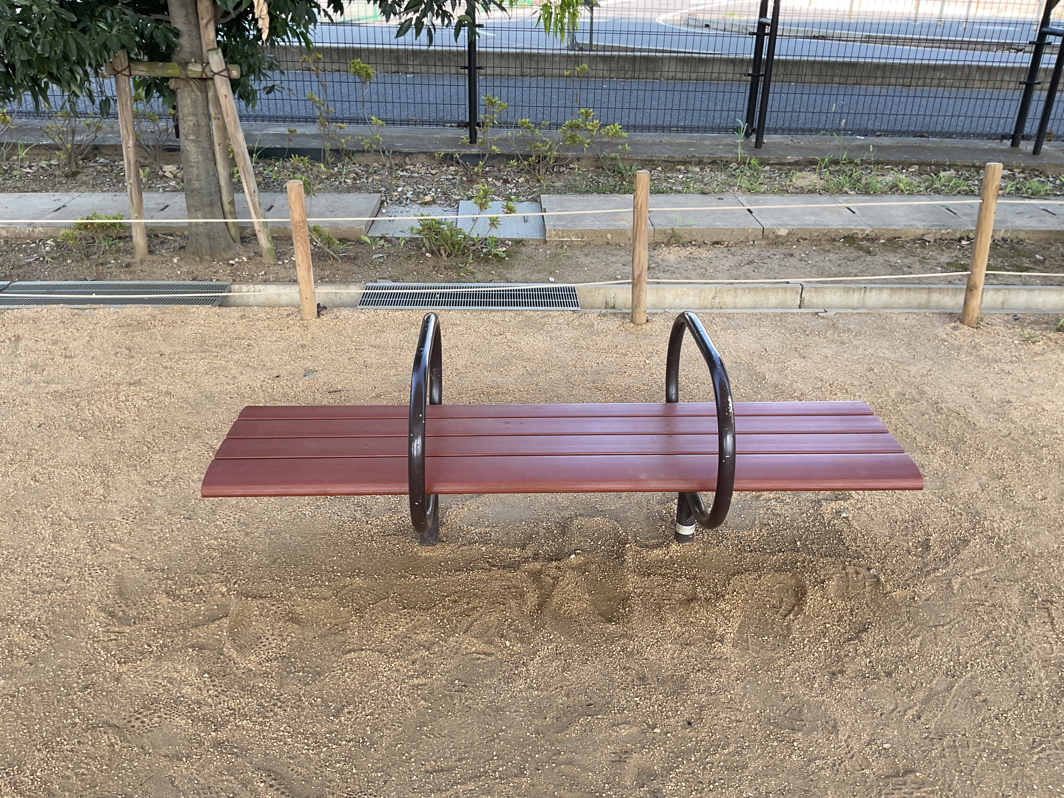 健康遊具のベンチ