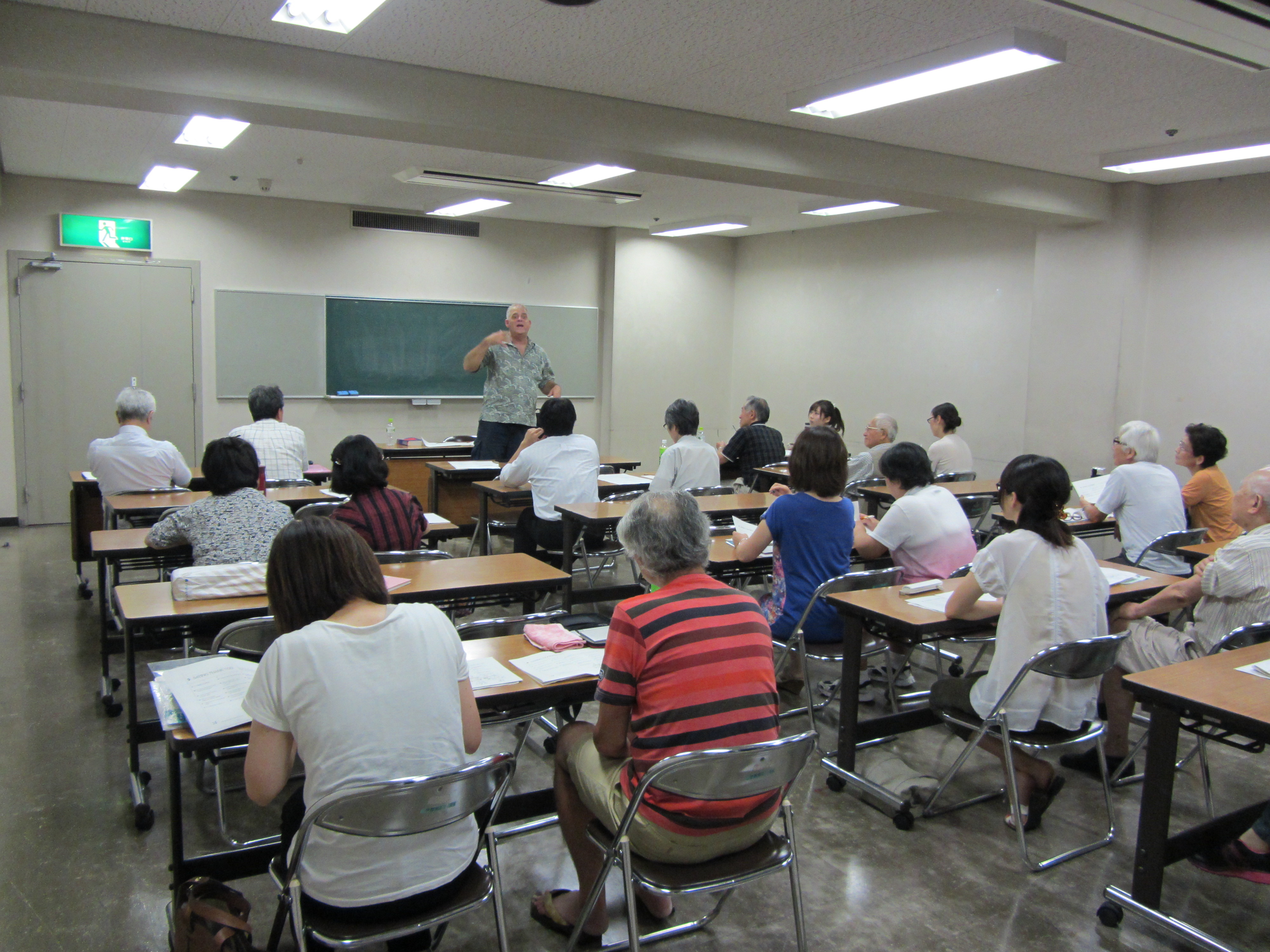 語学講座の様子の写真（英会話）