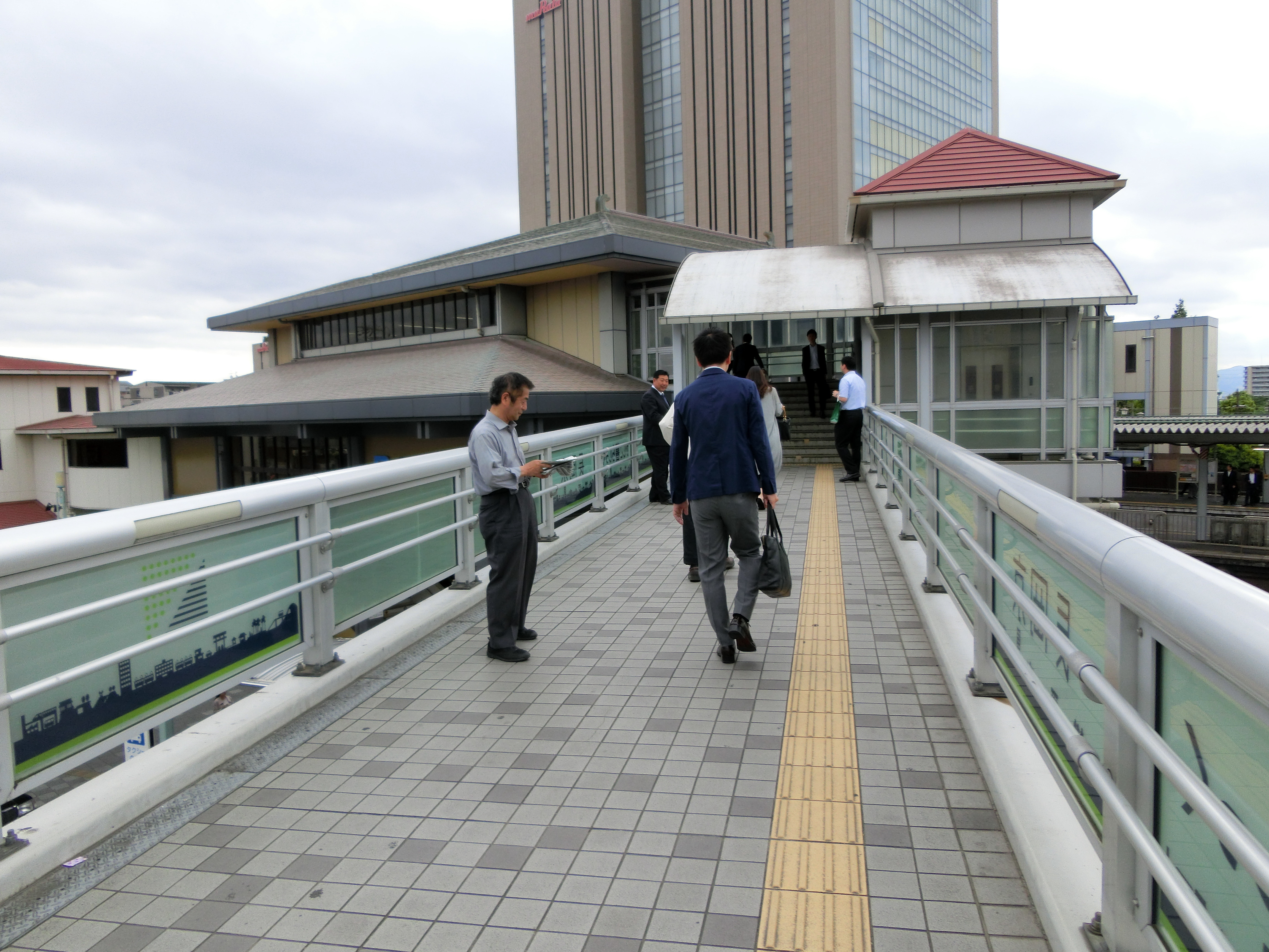 JR長岡京駅その2