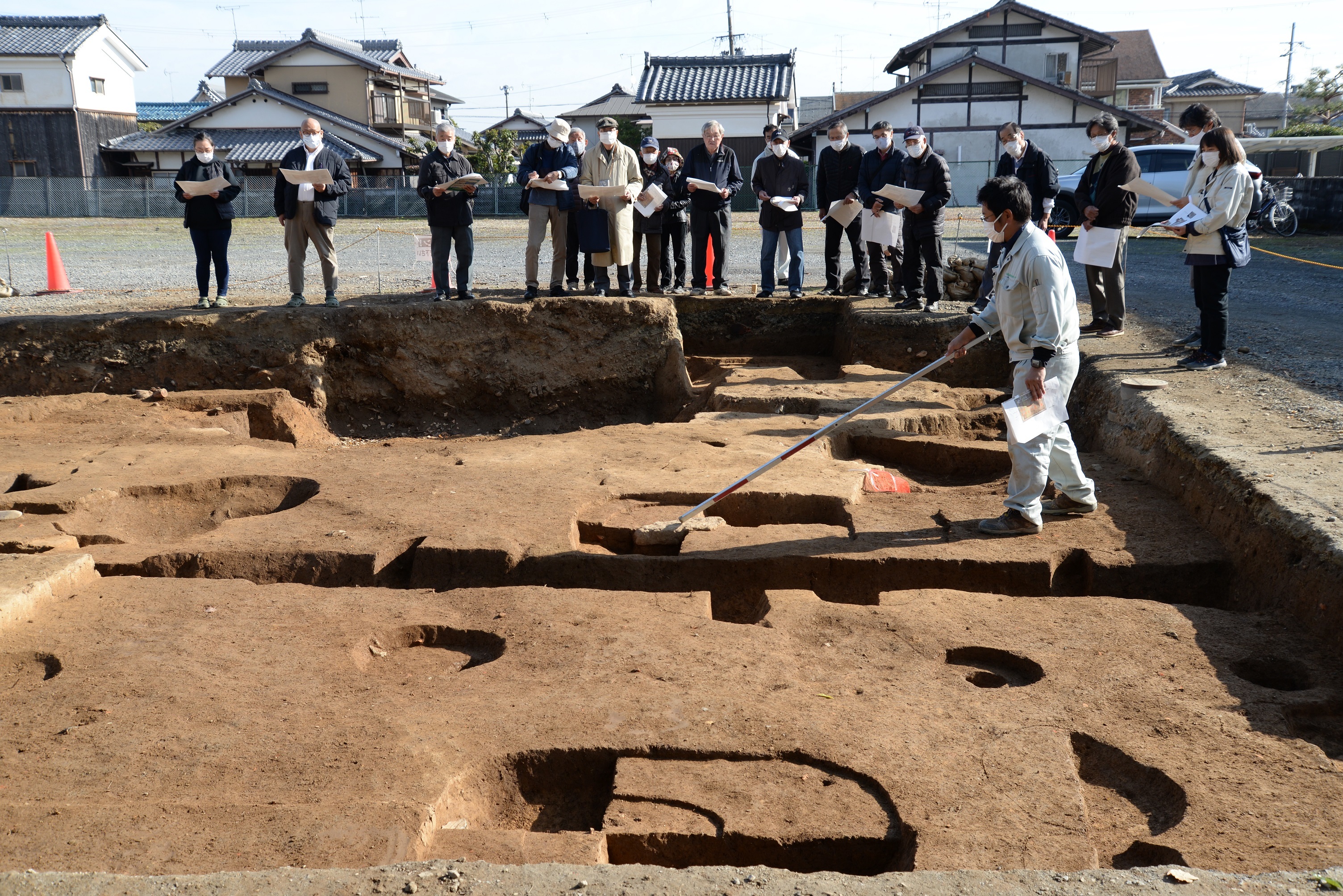 関係者説明会