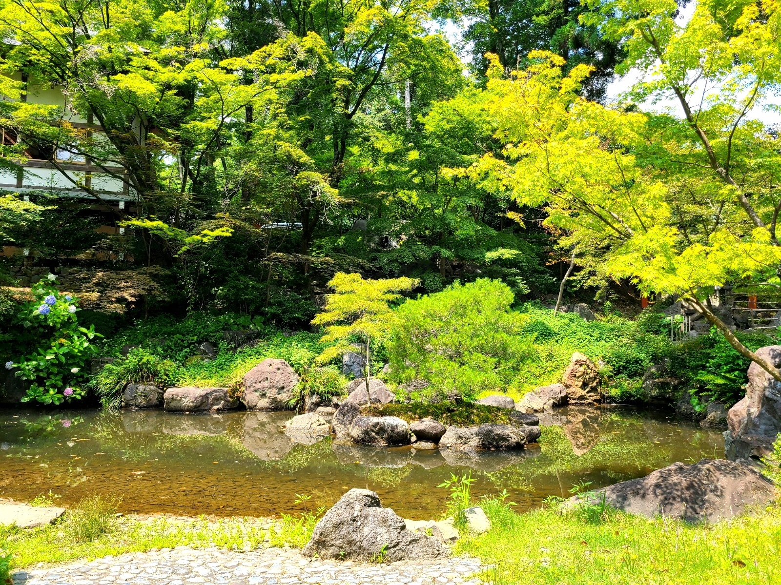 長岡天満宮　錦景苑　