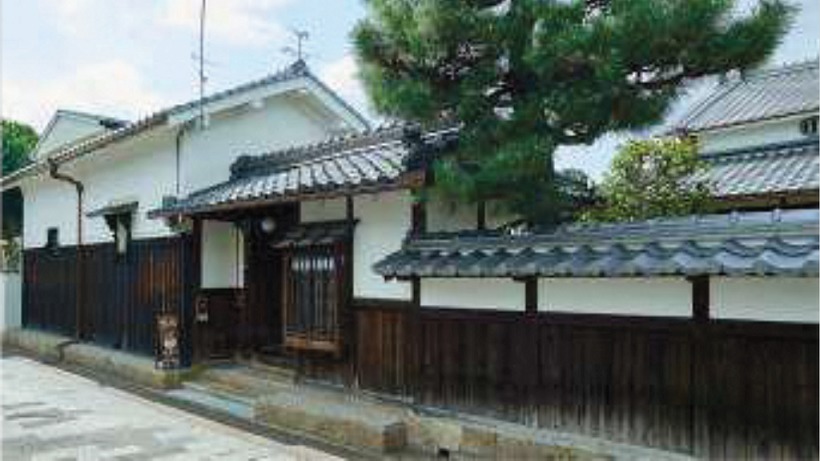 中小路家住宅外観