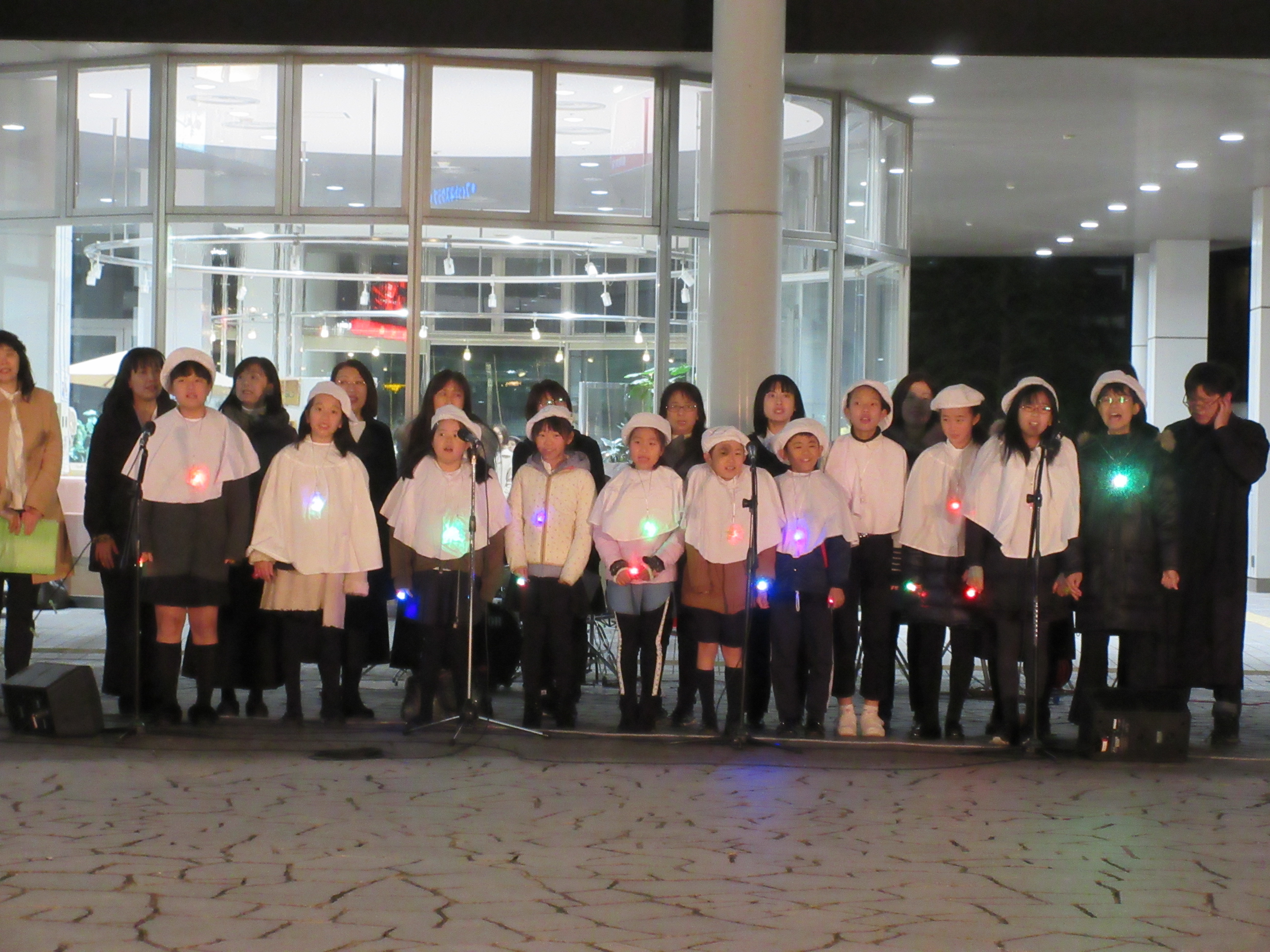 バンビオイルミネーション点灯式の様子