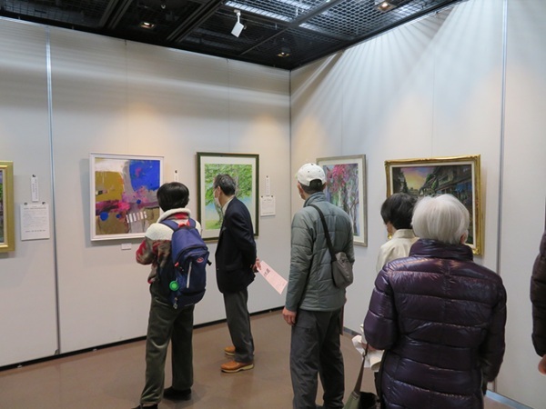 洋画展示の様子