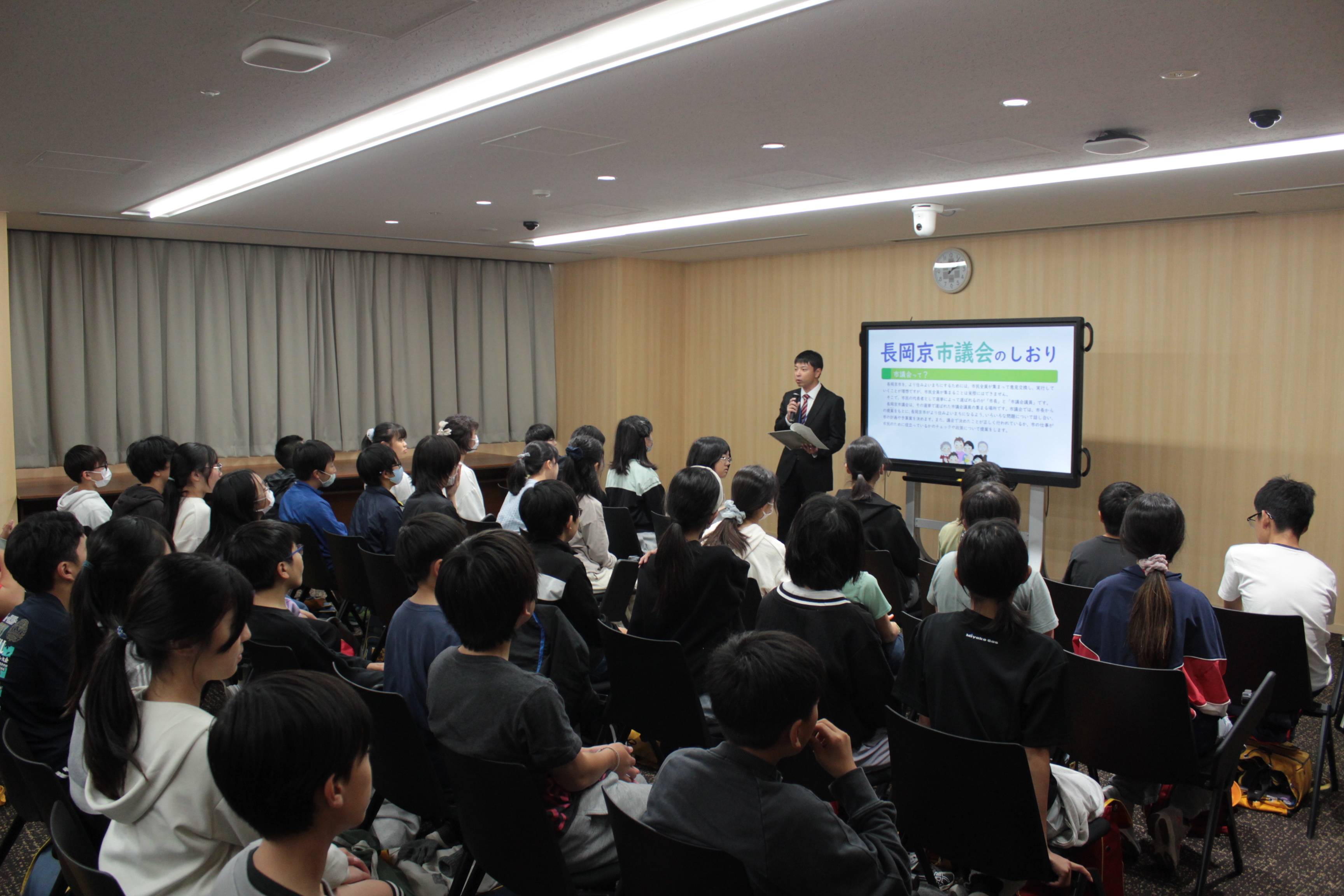 長法寺小学校説明の様子1